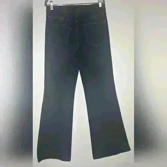*NEW* SAM EDELMAN HIGH RISE BAY FLARE DENIM. - Picture 3 of 8